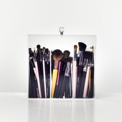 Brush Holder with Lid